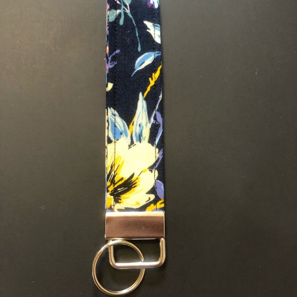 Keychain - Picture 5 of 12